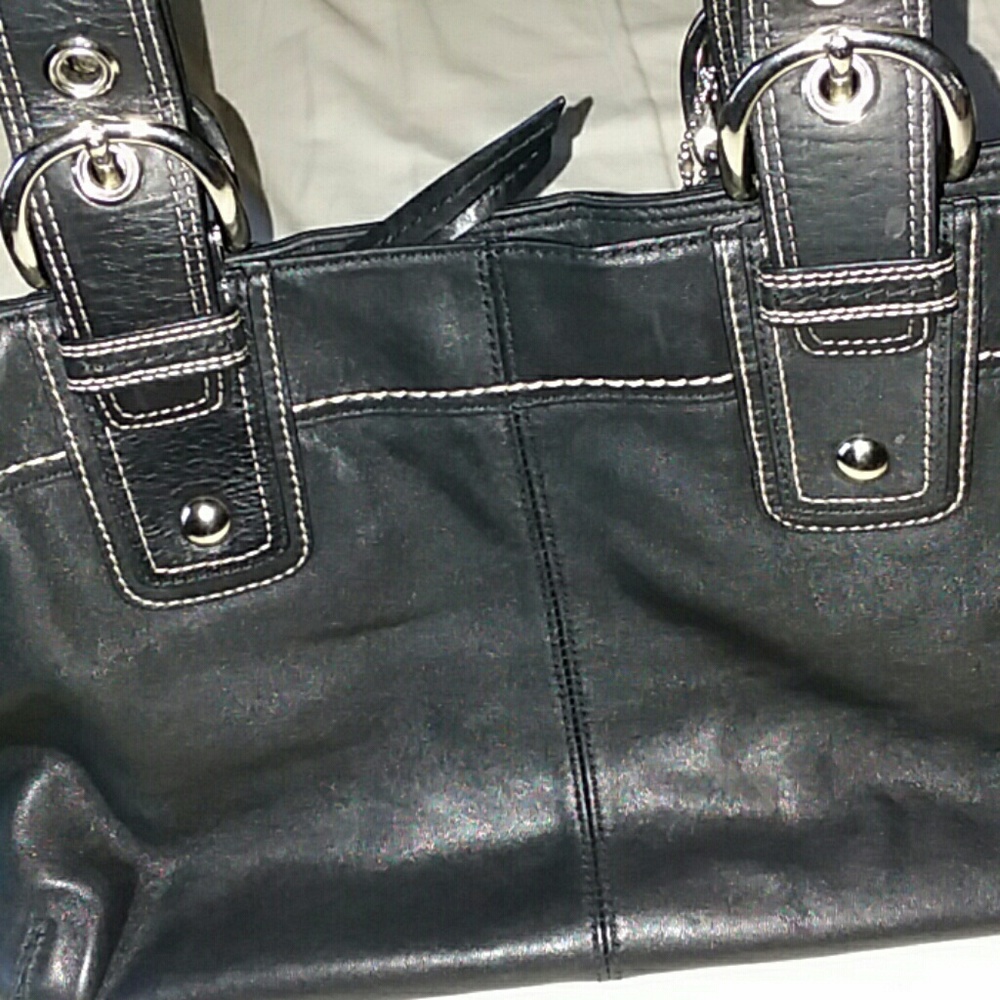 Coach Bag - Picture 3 of 6